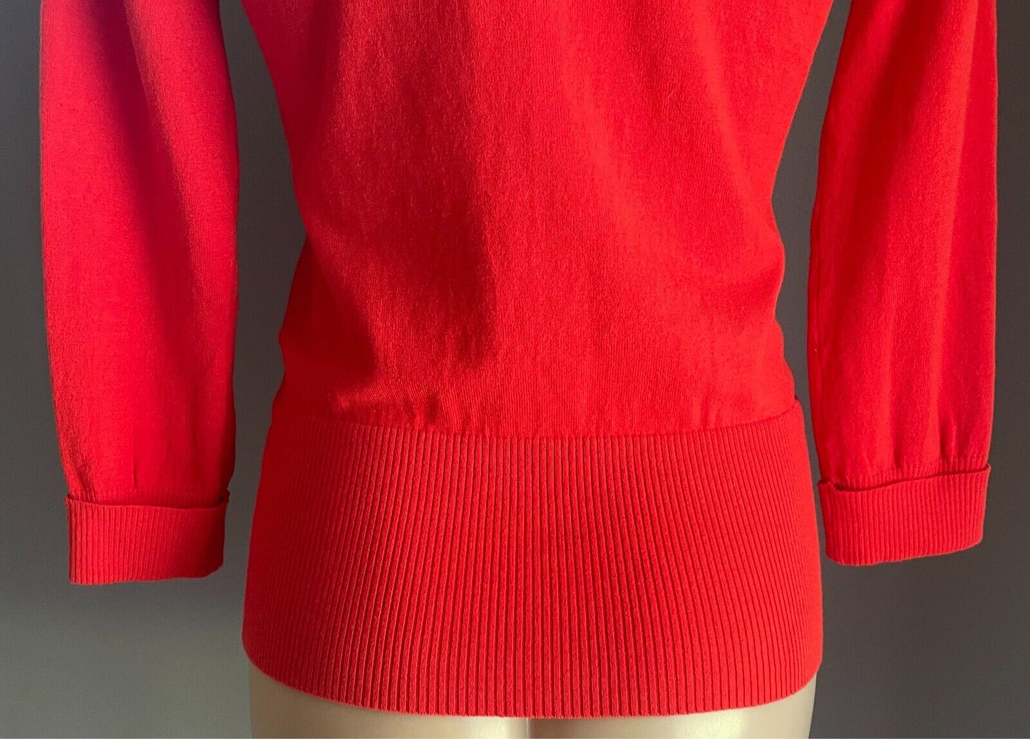 QUEENSPARK WOMAN Cardigan Tangerine Red Fine Knit Button Front Size S 3/4 Sleeve