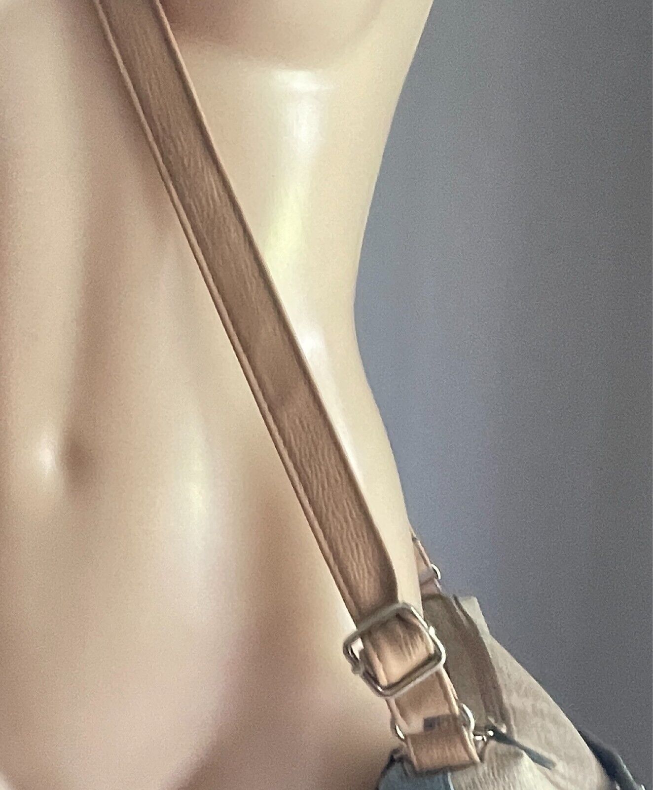 CABRELLI Crossbody/Shoulder Bag Shades of Blue & Beige Textured PU Adjustable