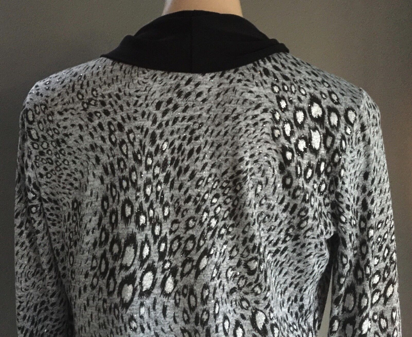 FRANK LYMAN Top Side Zips Grey Black Metallic Cowl Neck Knit Ladies Size 10 NEW