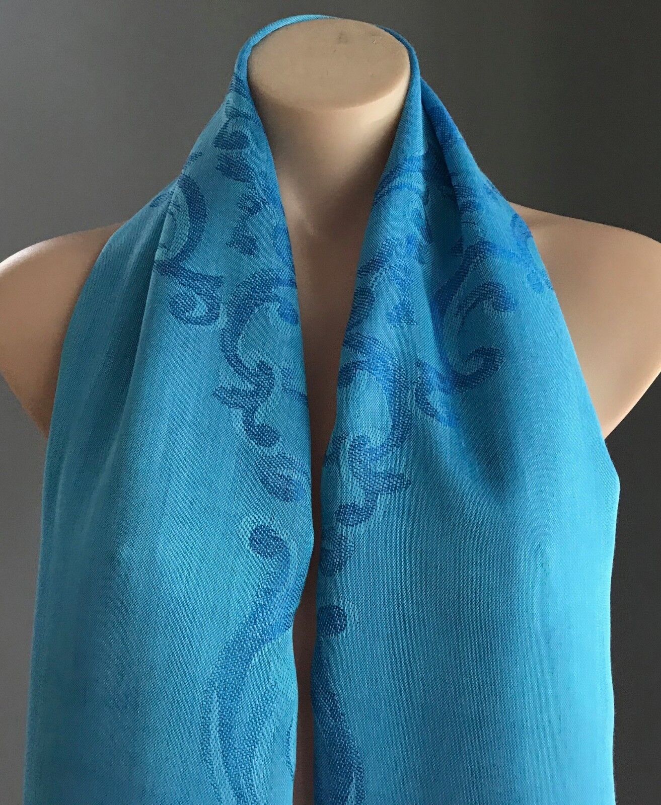 FRINGED RECTANGLE BAROQUE NECK WRAP SCARF Bright Sky Blue Baroque Print Shawl