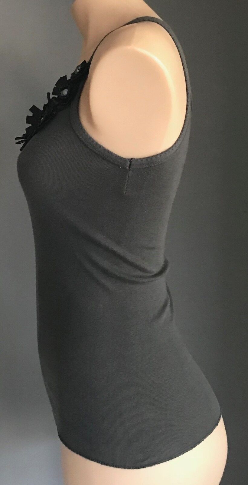 ERIN LOUISE Tank Top Dark Grey Embellished Ribbon Flowers Beads Singlet Size 10