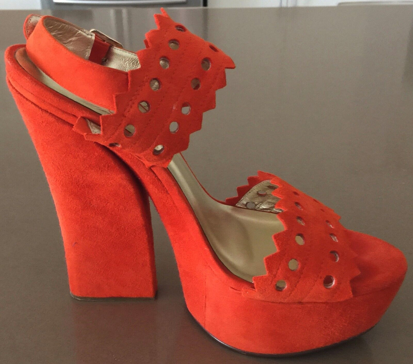 PEEPTOE "Miss Neverland" Wedges Orange Suede Platform Heels Size 38 Like New