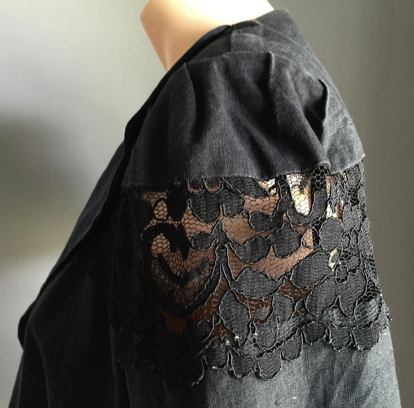 DUSK Jacket Crop Bolero Black Short Sleeve Shoulder Pads Ladies Size 12 1990's