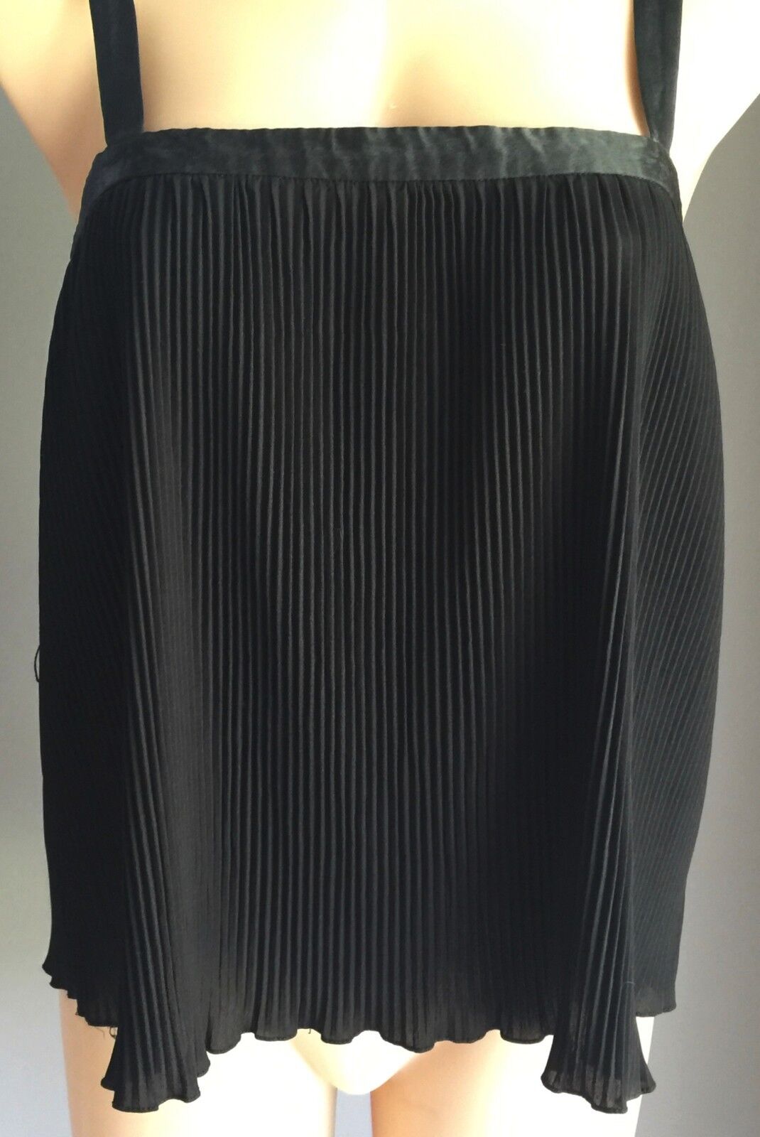 MORRISSEY Strappy Top Black Accordion Pleat Sleeveless Size 2 AU 10 Stunning