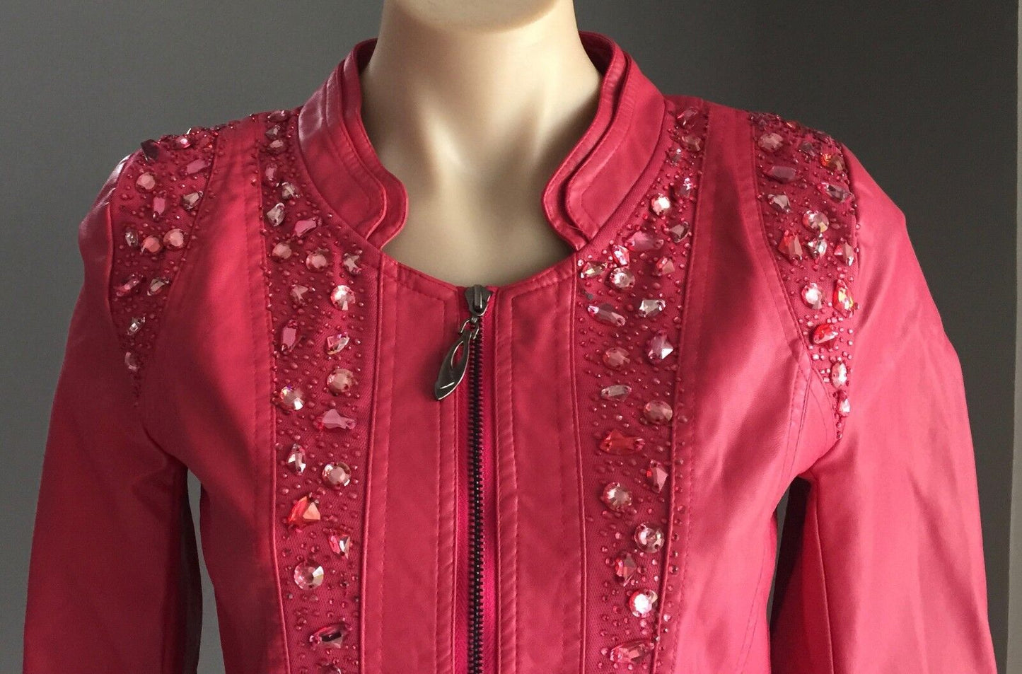 LIAN YI LONG Jacket Dusty Rose Red Crystal Embellished PU Crop Moto Siz S 10 NEW
