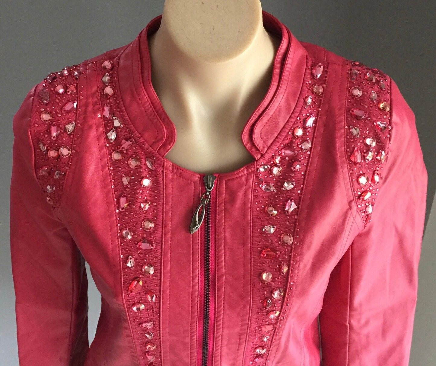 LIAN YI LONG Jacket Dusty Rose Red Crystal Embellished PU Crop Moto Siz S 10 NEW