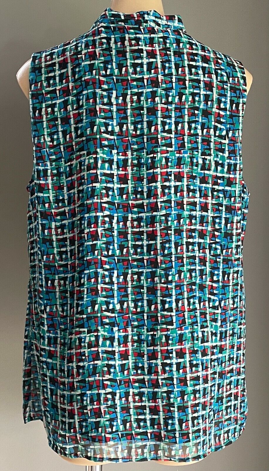 LIZ JORDAN Top "Hannah" Blue Green Red White Geo Sleeveless Blouse Size 16 NEW