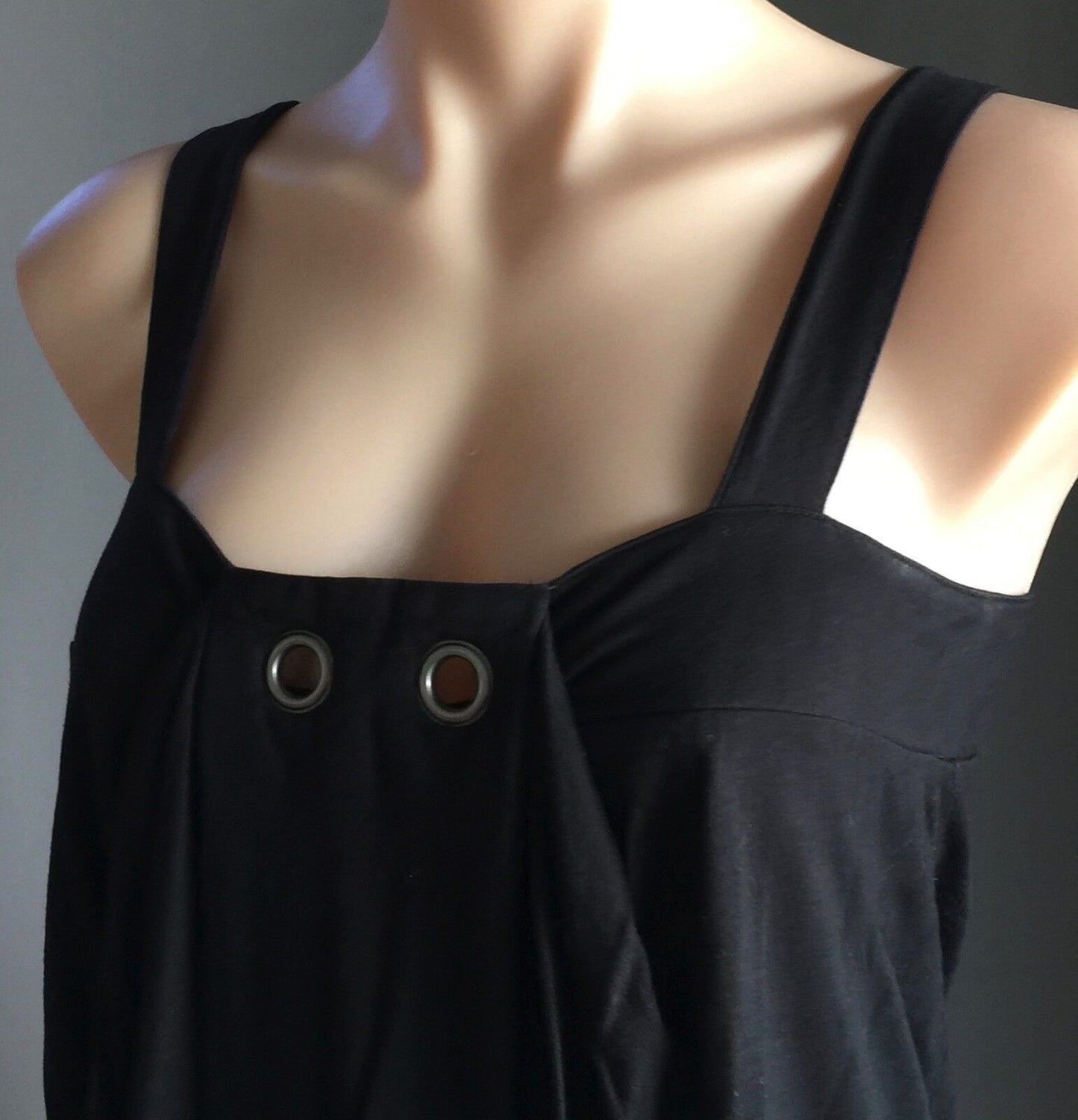 COUNTRY ROAD Top Tank Stretch Black Sleeveless Silver Rings Trim Camisole S 10