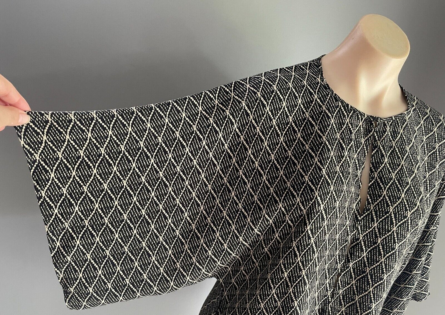 COUNTRY ROAD Jacket Light Open Black & Taupe Kimono Blouse Ladies Size S 8 10
