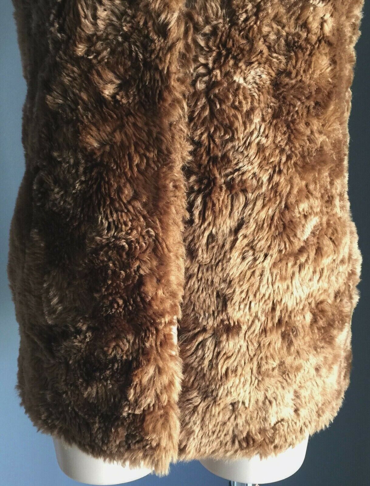 COUNTRY ROAD Jacket Brown Faux Fur Sleeveless Longline Size S 10 Fluffy New Boho