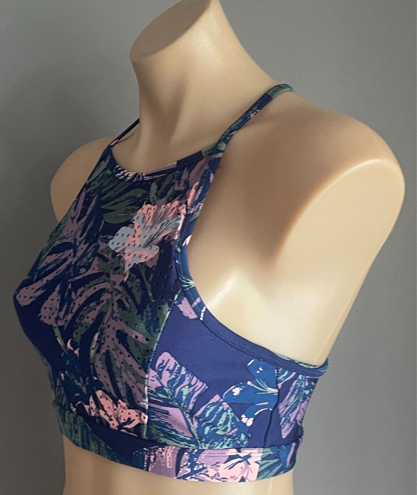 COTTON ON BODY Crop Top Blue Floral Print Size M T-Bar Back Stretch Sports Crop