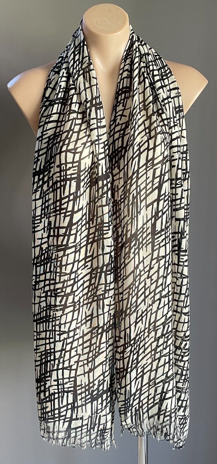 SUSSAN Black & Taupe Abstract Print Rectangle Scarf Light Neck Wrap NEW
