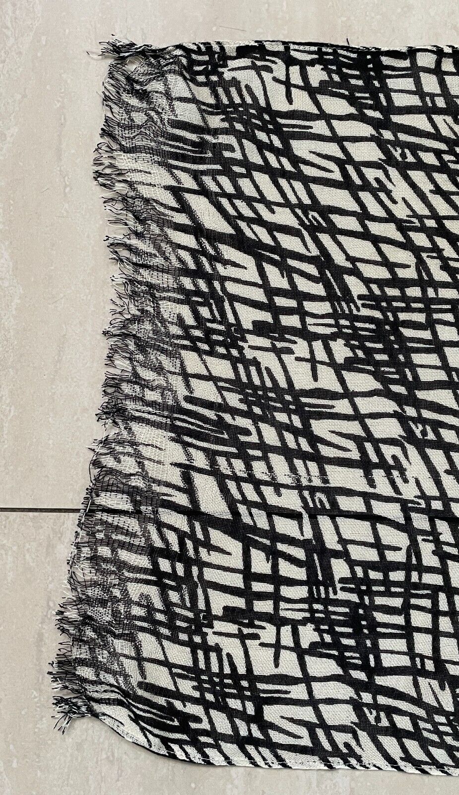 SUSSAN Black & Taupe Abstract Print Rectangle Scarf Light Neck Wrap NEW