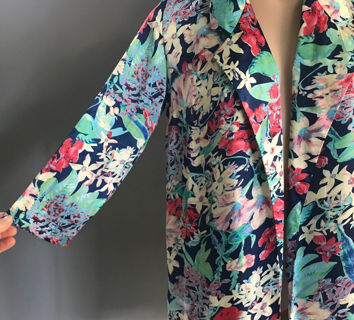 LOVELY GIRL Drape Open Jacket Bright Floral Print Soft  3/4 Sleeve Size S M 10