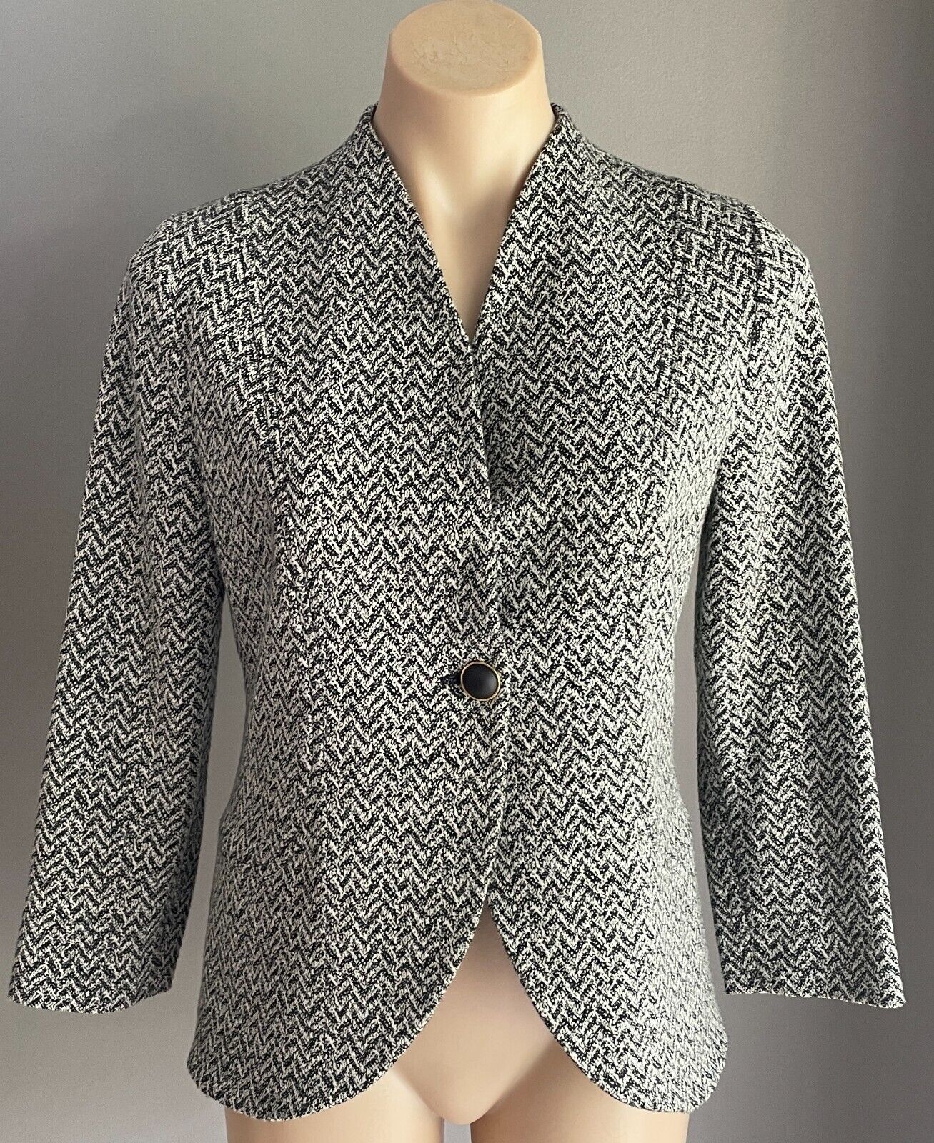 Tailored Jacket Hand Made Grey & Black Herringbone Print Knit Fabric Size 10 12