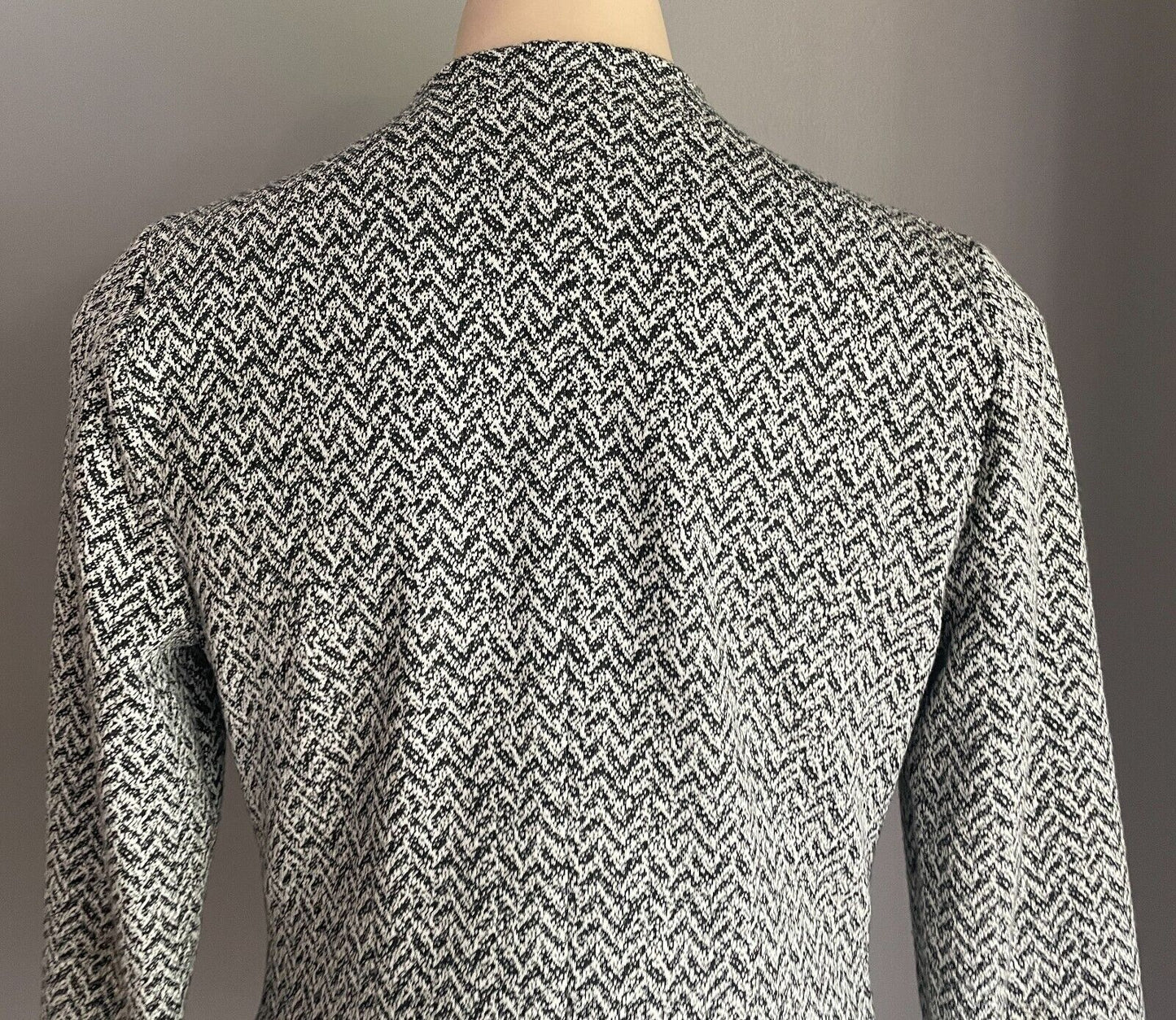 Tailored Jacket Hand Made Grey & Black Herringbone Print Knit Fabric Size 10 12