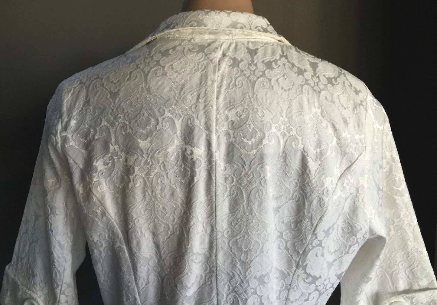 GRACE FASHION Jacket Cream Jacquard Brocade 3/4 Sleeve Fitted Size 12 Attractive