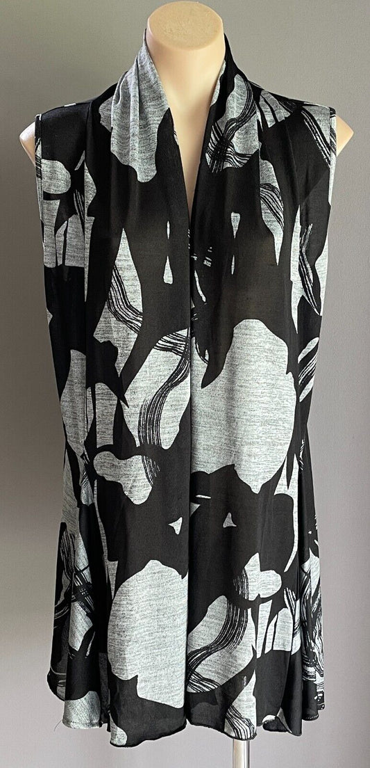 ZERO 8 Jacket Sleeveless Waterfall Black Grey Mono Abstract Print Size 12