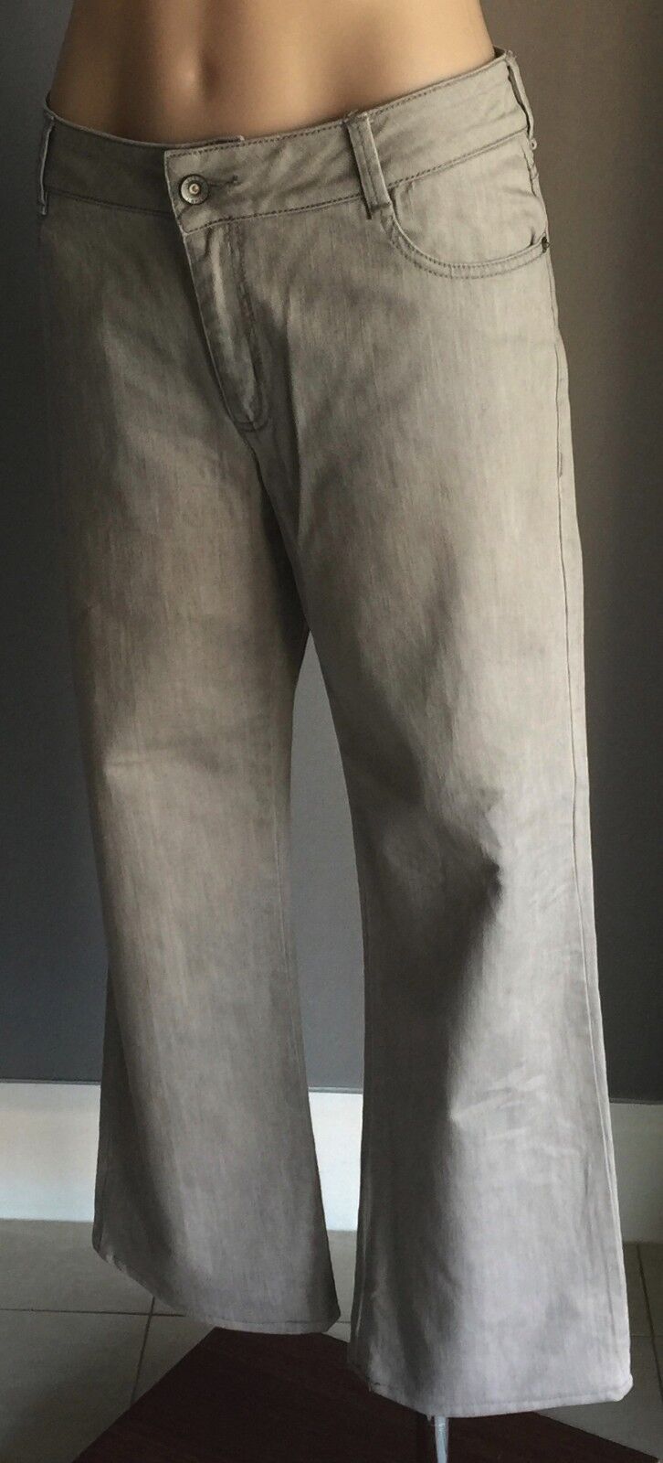 LIZ JORDAN Denim Bootleg Stretch Stylish Grey Wash Ladies Size 12 Jeans