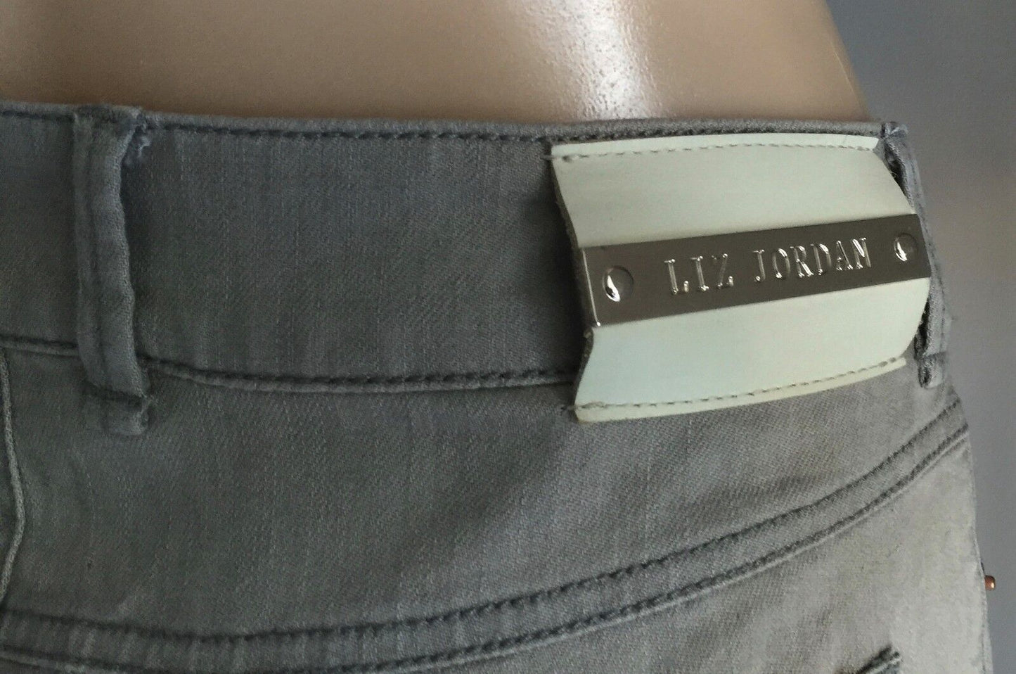 LIZ JORDAN Denim Bootleg Stretch Stylish Grey Wash Ladies Size 12 Jeans
