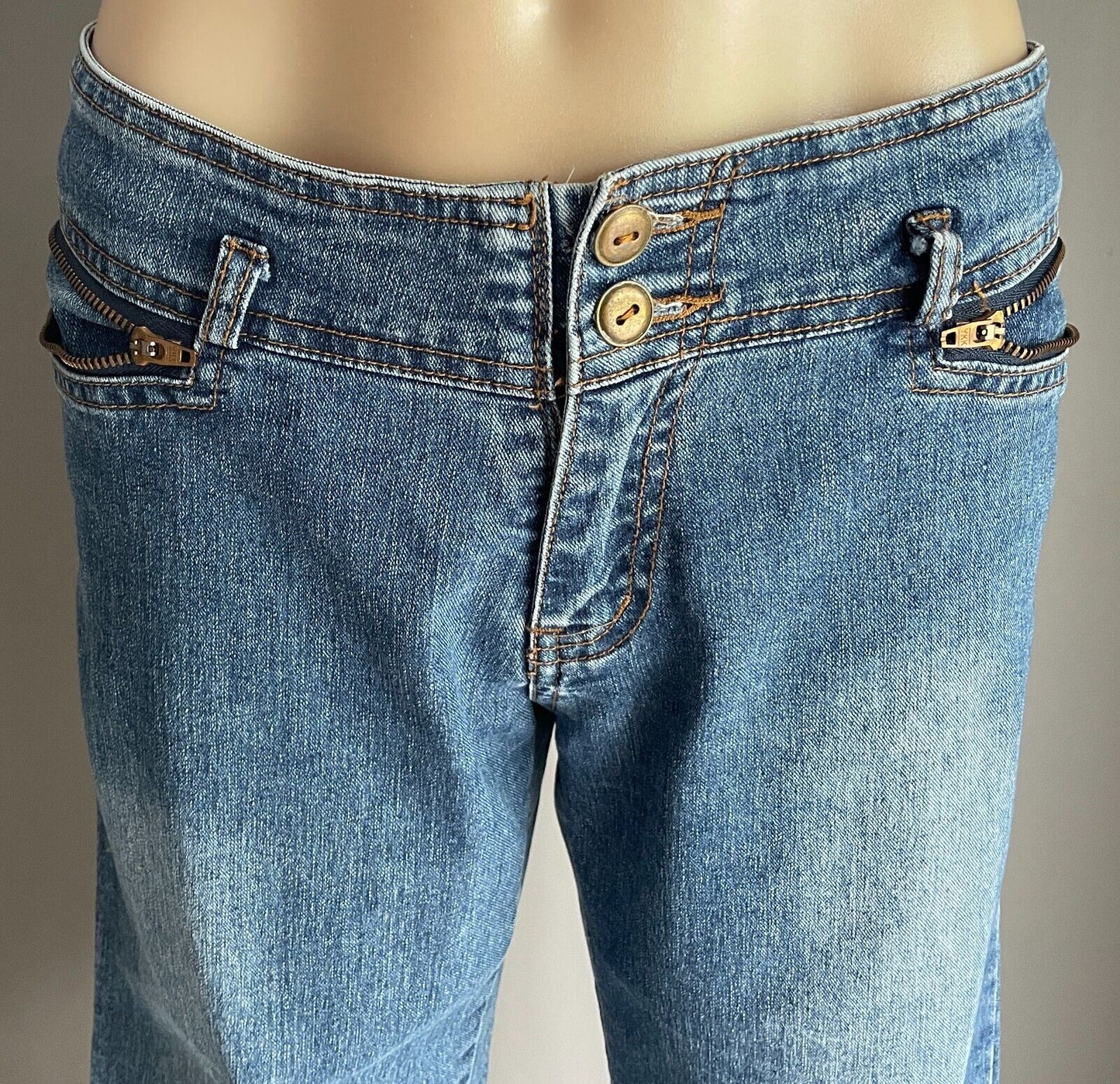 T&M JEANS Mid Blue Denim Boot Leg  Distressed Hem Zip Pockets Size 14 Jeans
