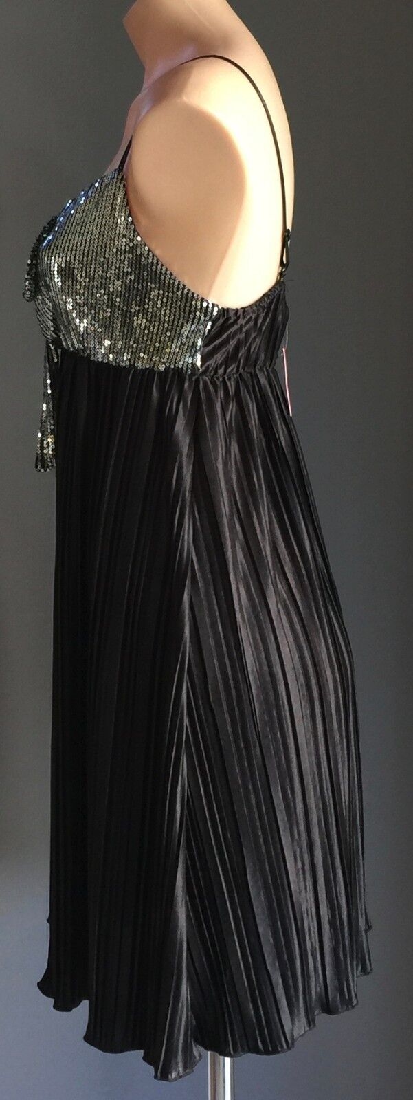 AVOCADO Dress Pleated Baby Doll Silver Sequin & Black Size 12 NEW