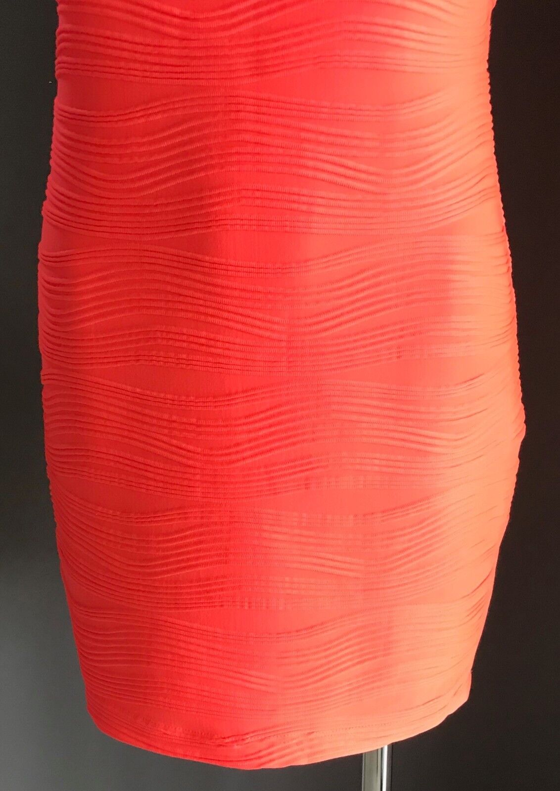 VALLEYGIRL Bodycon Dress Neon Coral Red Sleeveless Textured Fabric Sz L 12 Retro