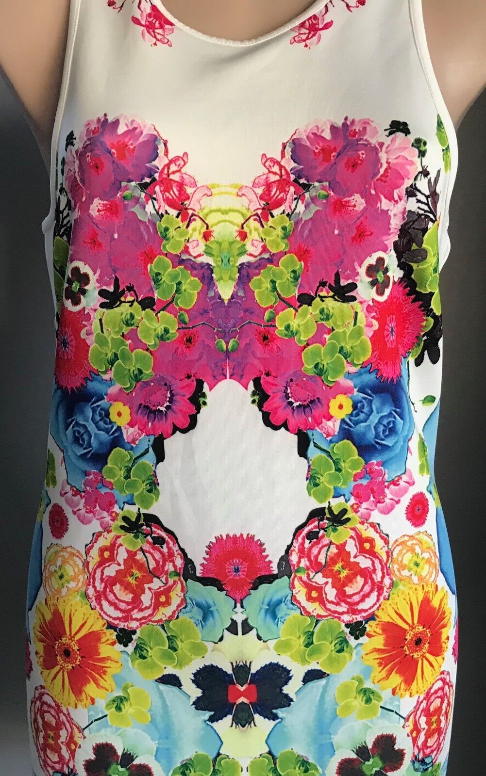 LYLA & CO Bodycon Dress Racer Back Stretch Floral Print Size 14 NEW