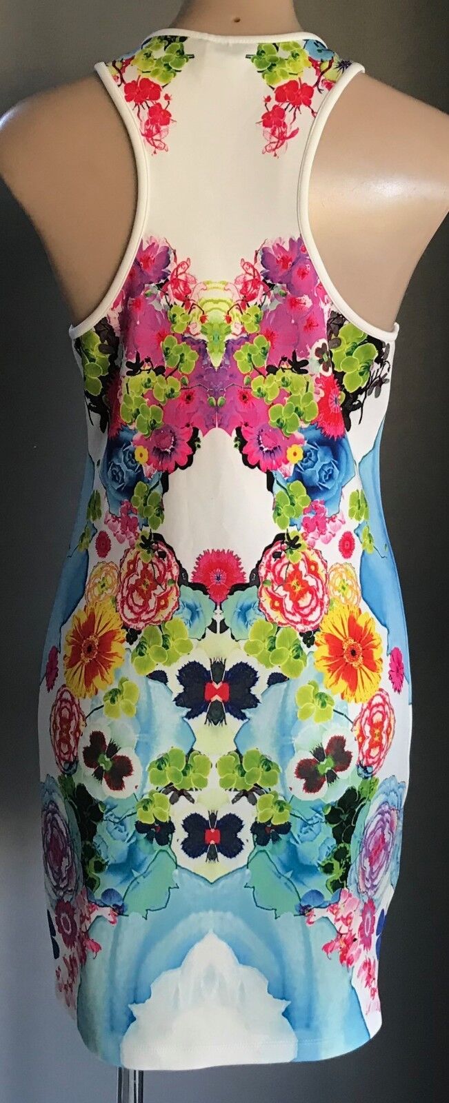 LYLA & CO Bodycon Dress Racer Back Stretch Floral Print Size 14 NEW