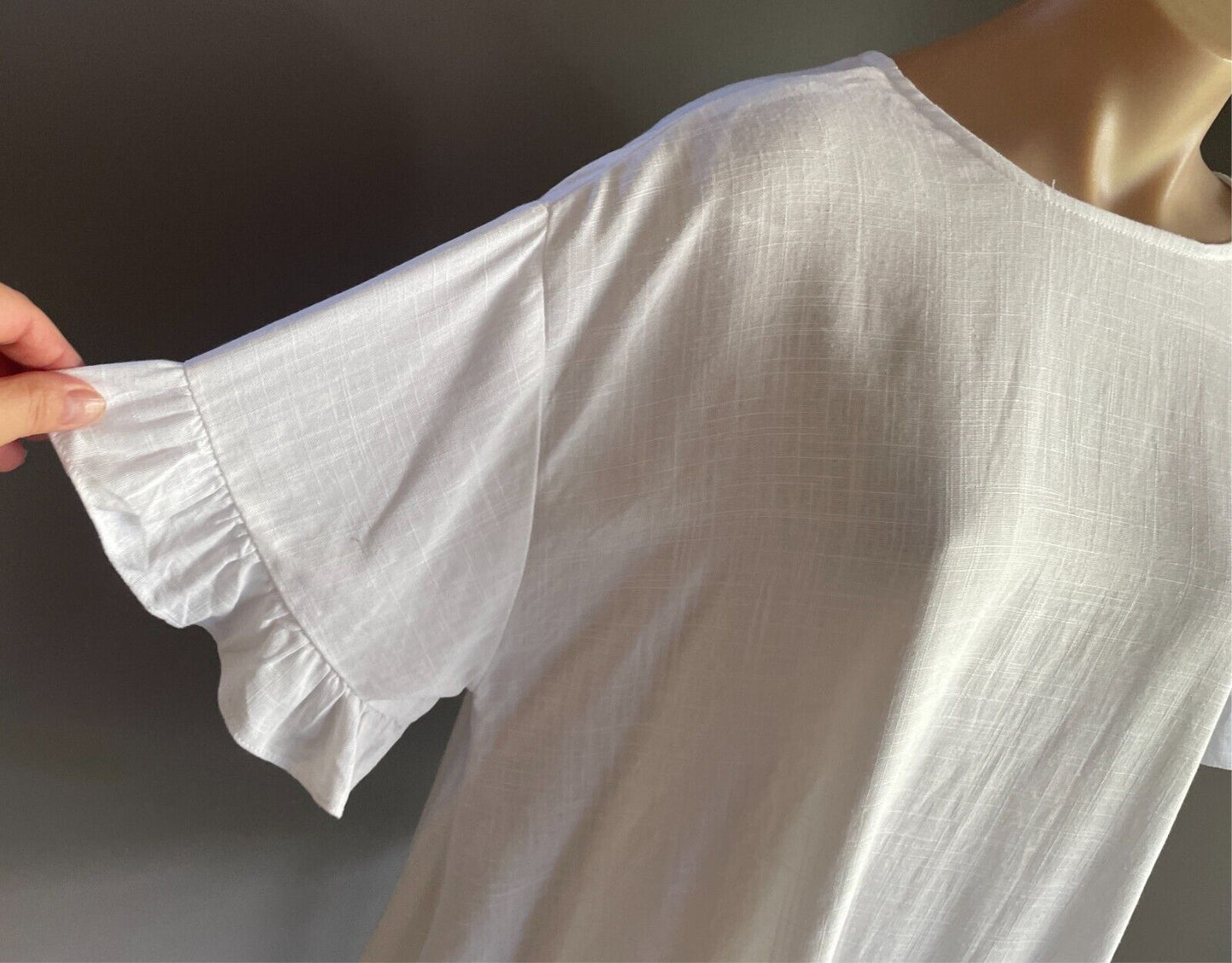 ANKO Top White Linen Blend Blouse Short Sleeves W Frill  & Hem Size 12 NWT