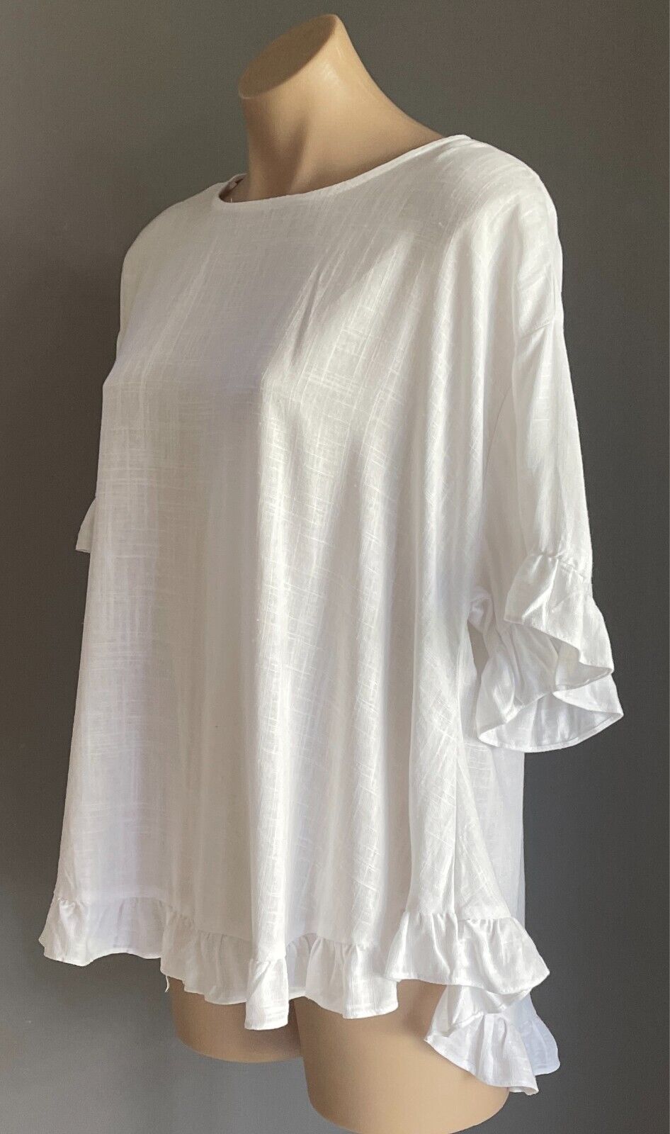 ANKO Top White Linen Blend Blouse Short Sleeves W Frill  & Hem Size 12 NWT
