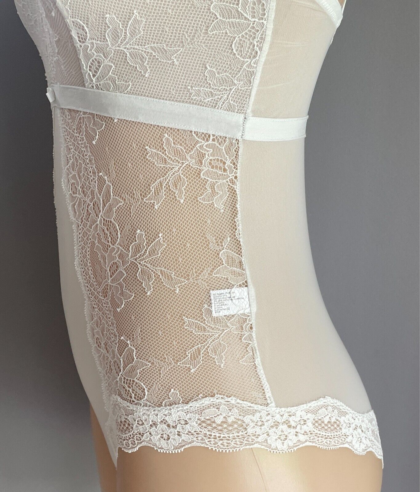 BRAS N THINGS White Lace  Trim Body Suit /Teddy Size 10 Strappy Back