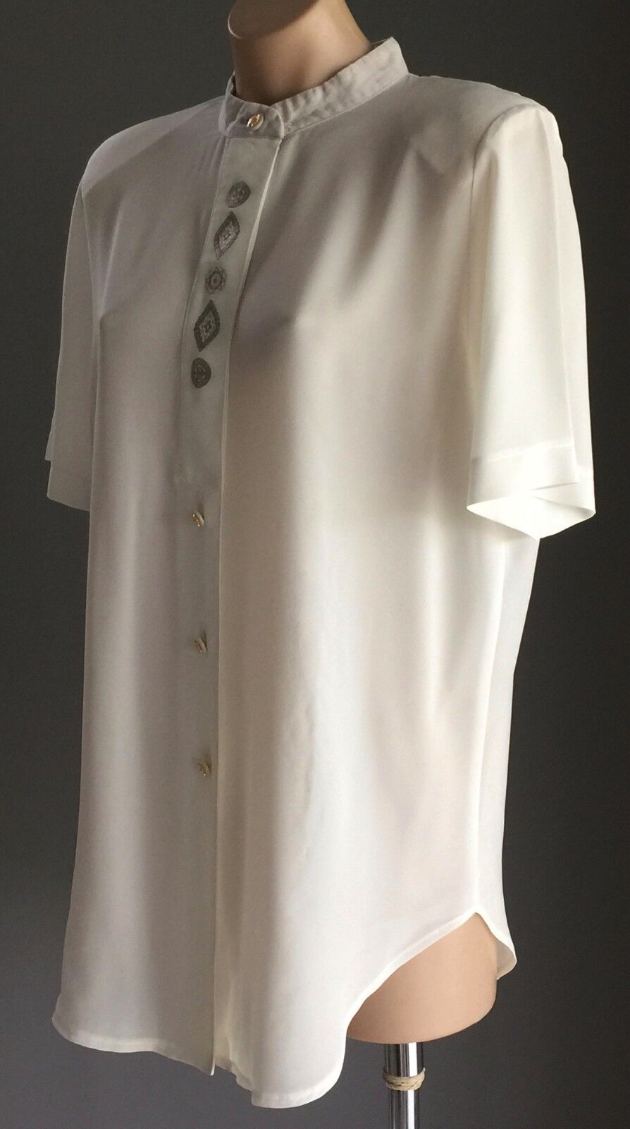ANTHEA CRAWFORD Blouse Mandarin Collar Ivory Short Sleeve Shirt Size 10 12 1990s