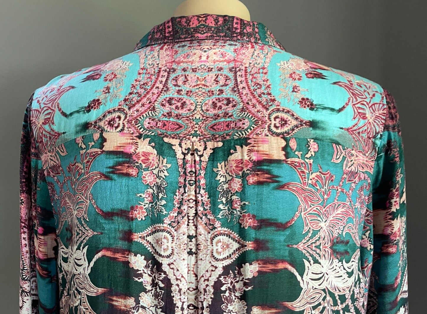 BEME Blouse Colourful Print Adjustable Sleeves Collar Button Front Plus Size 20