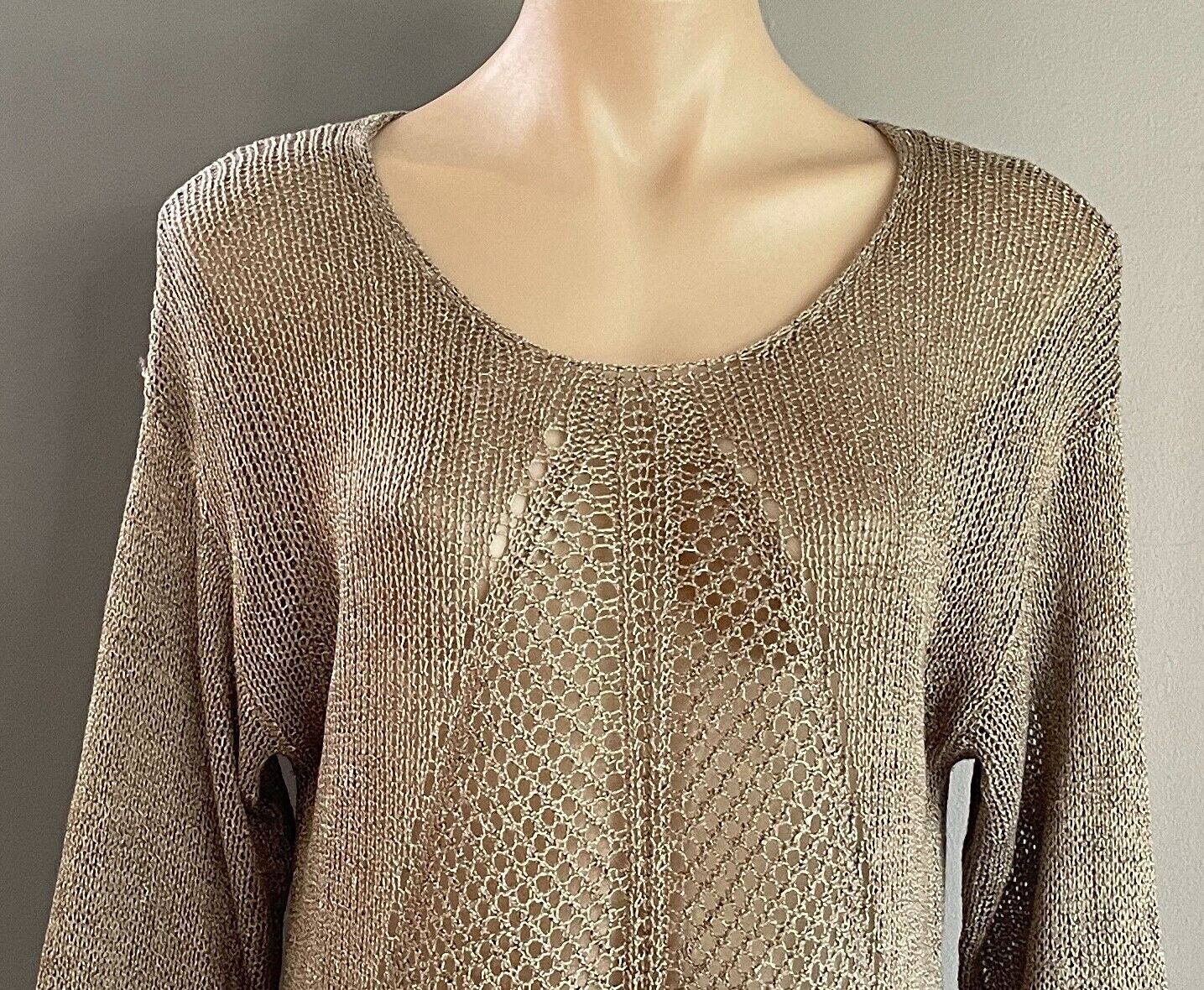 APT. 9 Knit Jumper Gold Decorative Open Stitch Size L Long Sleeves Hi-Lo Hem
