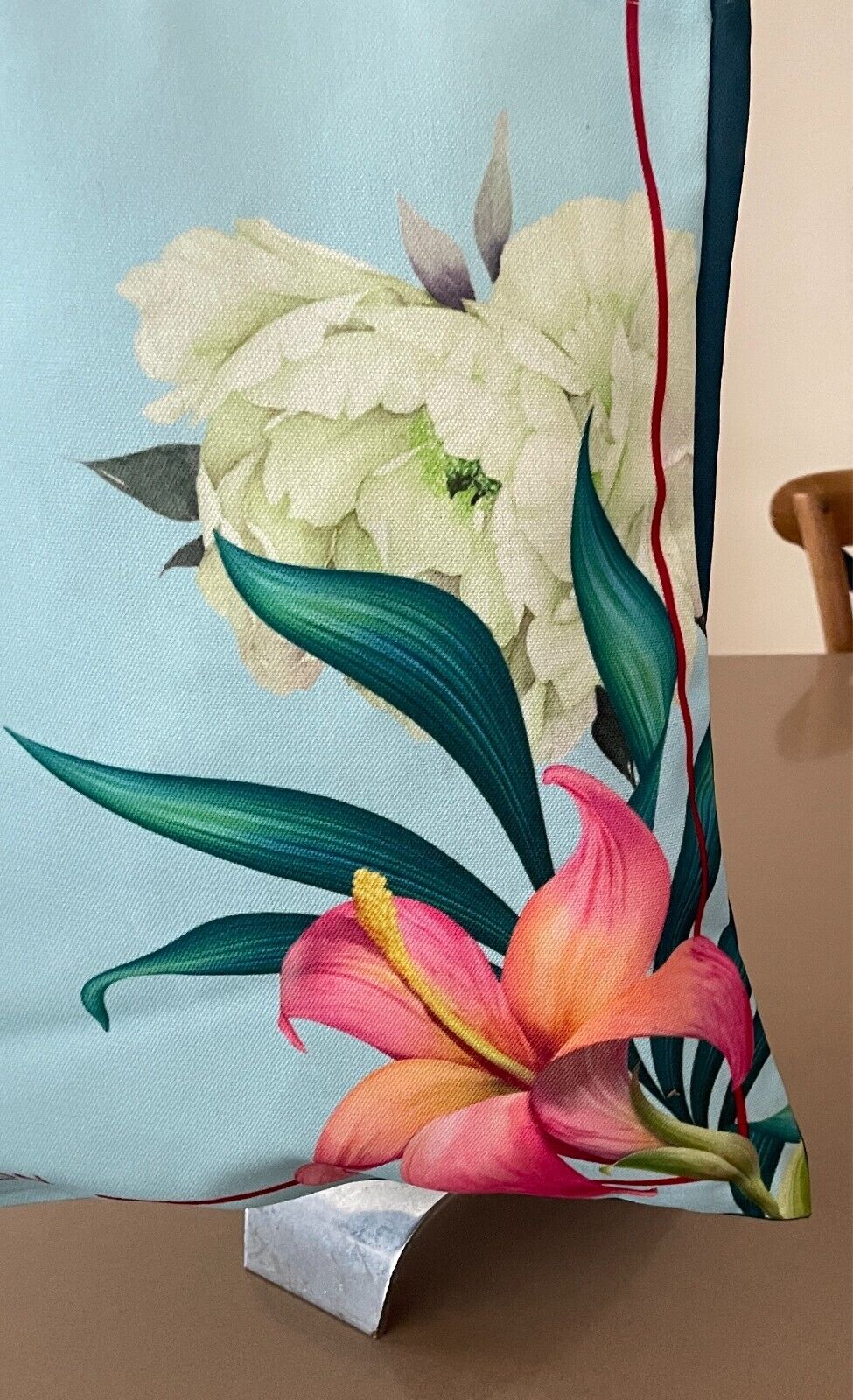 CRIMSON HOTELS & RESORTS Tote Multicolour Floral Shopper Bag NWOT!