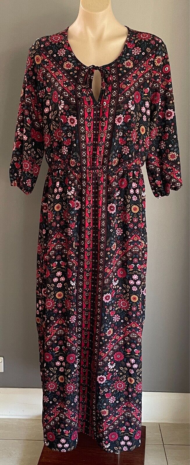 Boho Maxi Dress Black & Floral Print Size 14 Split At Sides 3/4 Sleeves
