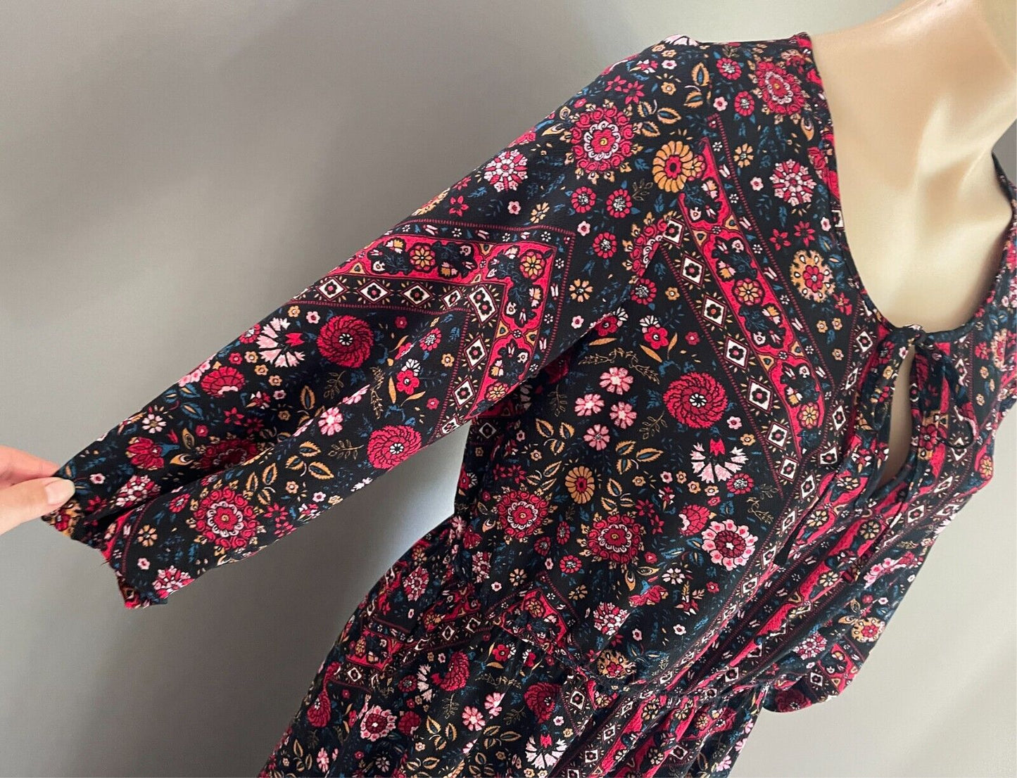 Boho Maxi Dress Black & Floral Print Size 14 Split At Sides 3/4 Sleeves