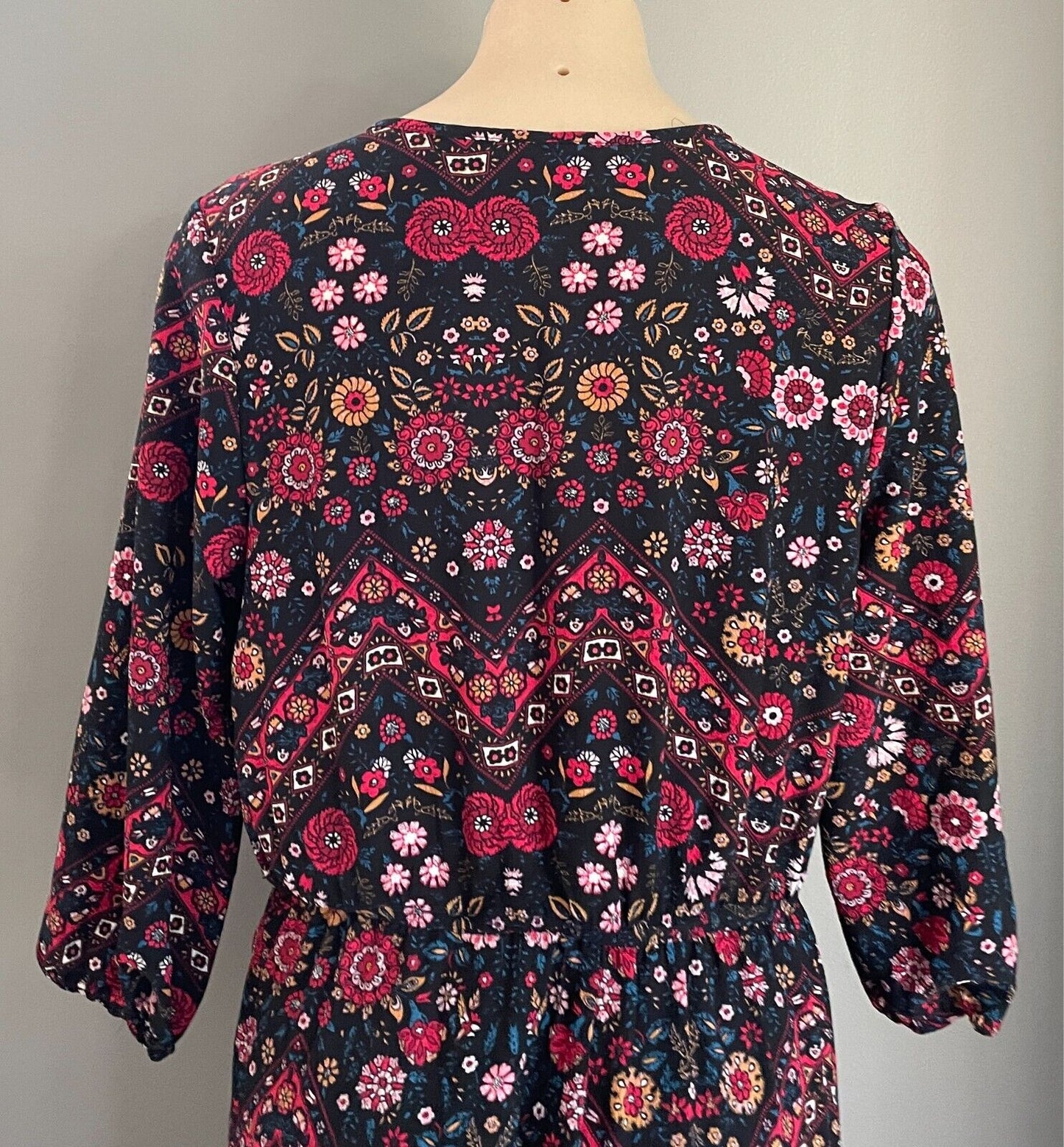 Boho Maxi Dress Black & Floral Print Size 14 Split At Sides 3/4 Sleeves