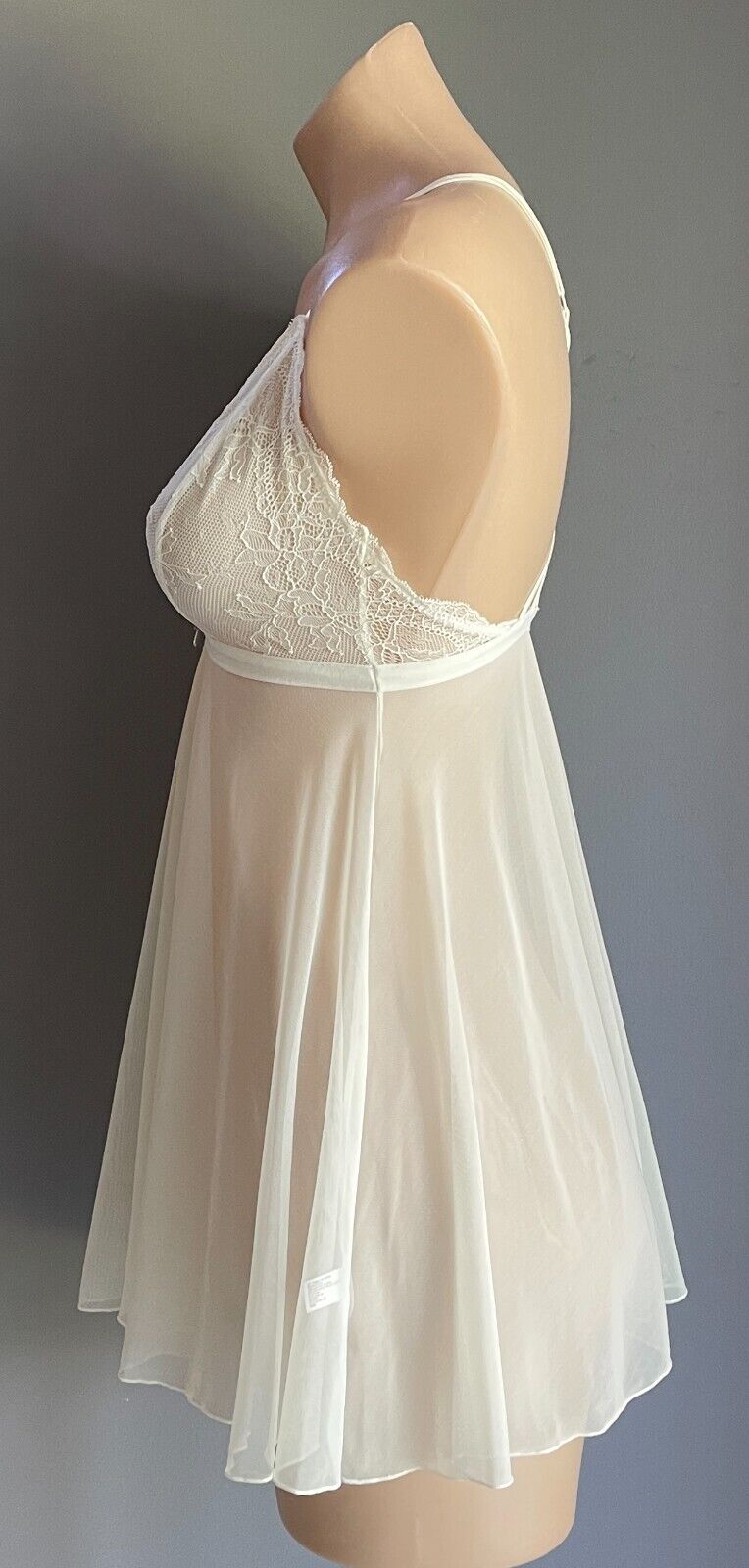 BRAS N THINGS Sexy Chemise Off White Mesh Lace Baby Doll Size 8 Strappy Back NEW