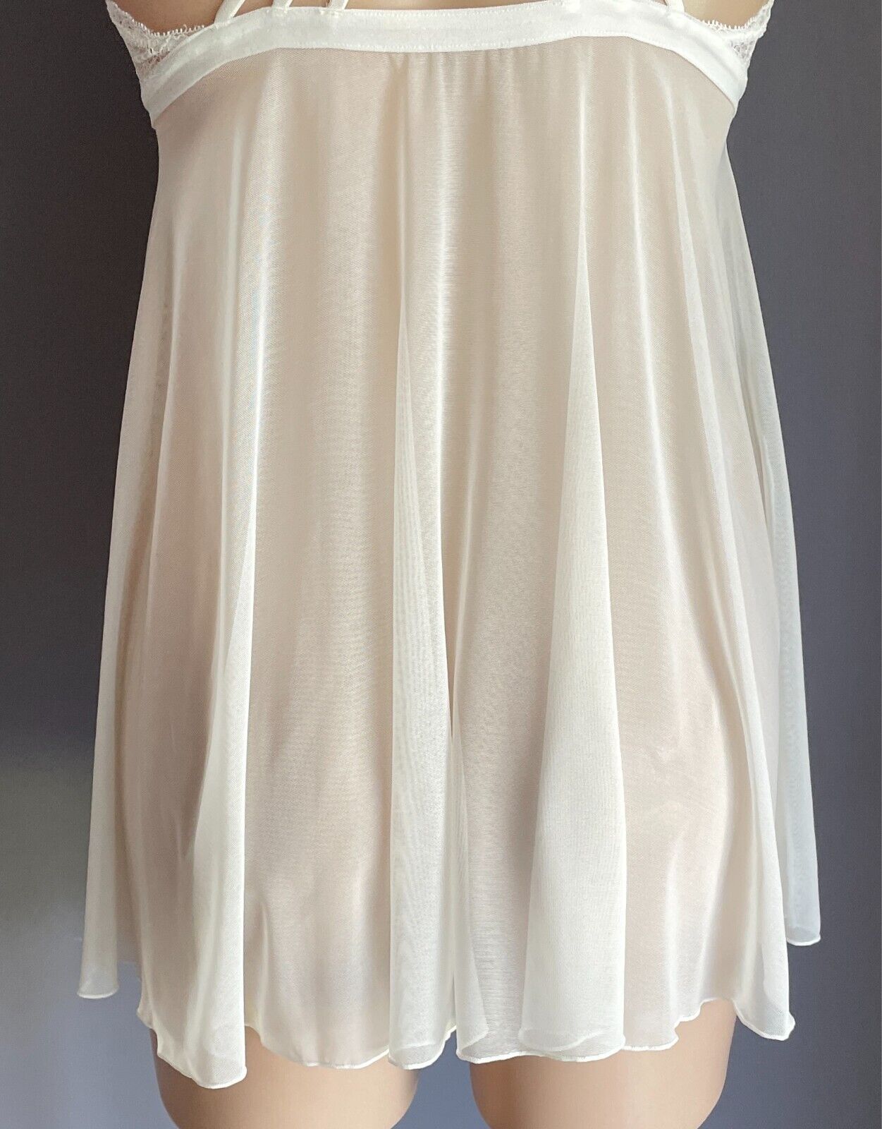 BRAS N THINGS Sexy Chemise Off White Mesh Lace Baby Doll Size 8 Strappy Back NEW