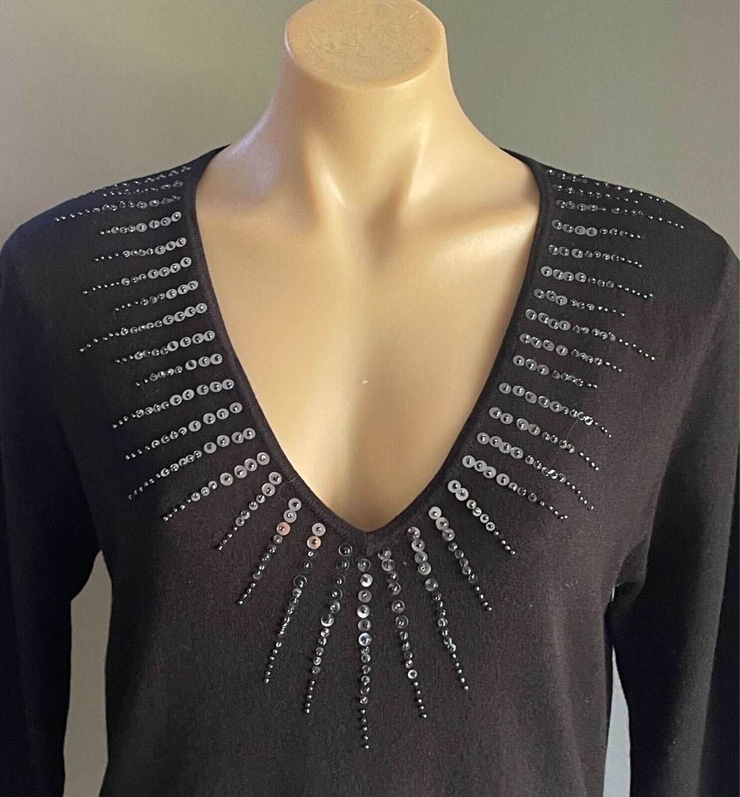 MARKS & SPENCER Black Fine Knit Jumper V Neck Size 16 Sequin Bead & Trim