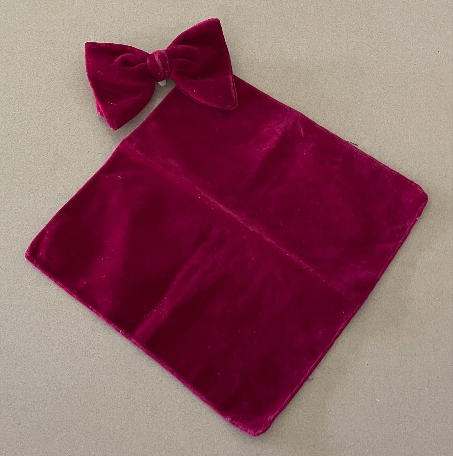 VINTAGE Burgundy Velour Clip On Bow Tie + Matching Pocket Square Set