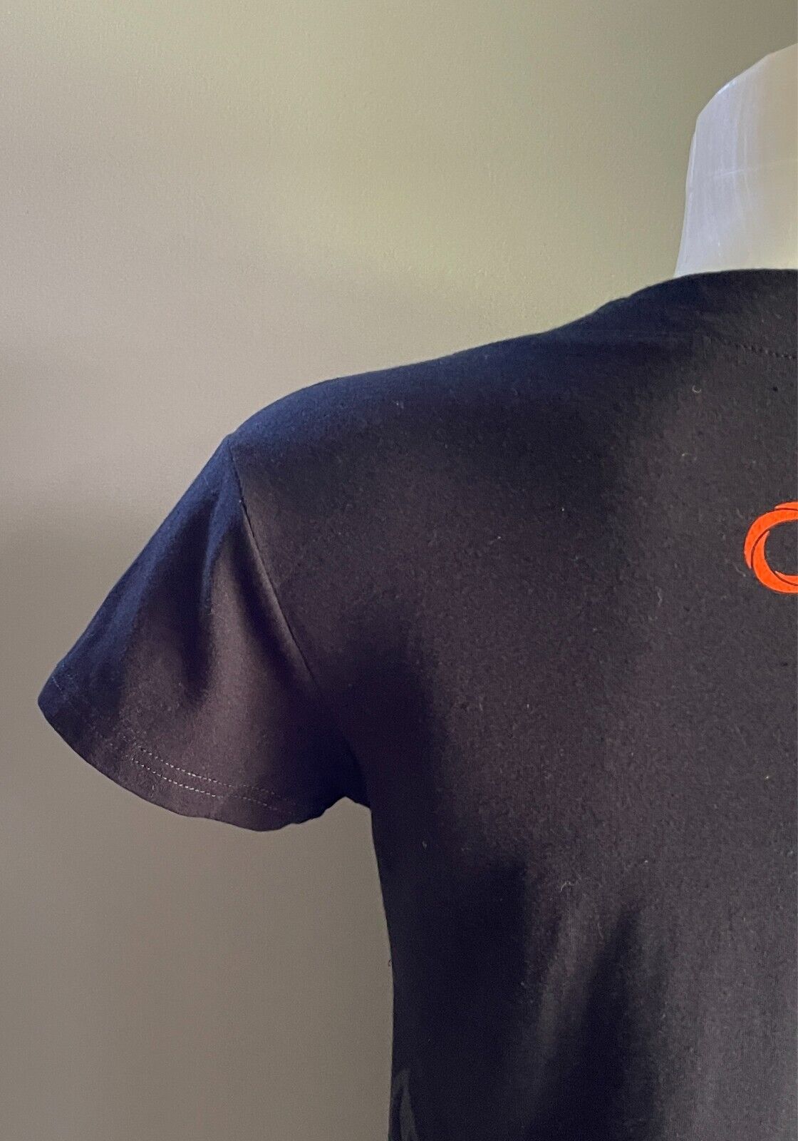 VULY OUTDOOR PLAT Black T-Shirt Grey & Orange Print Front & Back Size XL TOP NWT