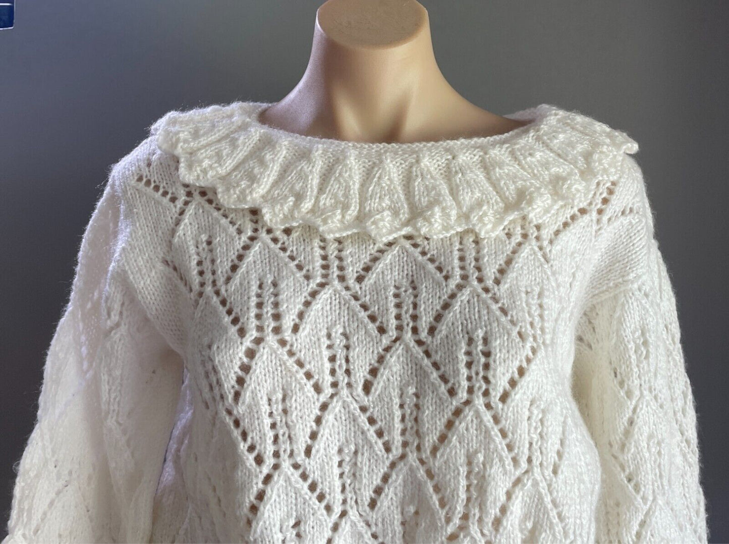 Chunky Knit Jumper Off White Handmade Decorative Stitch Long Sleeves Size 12  14