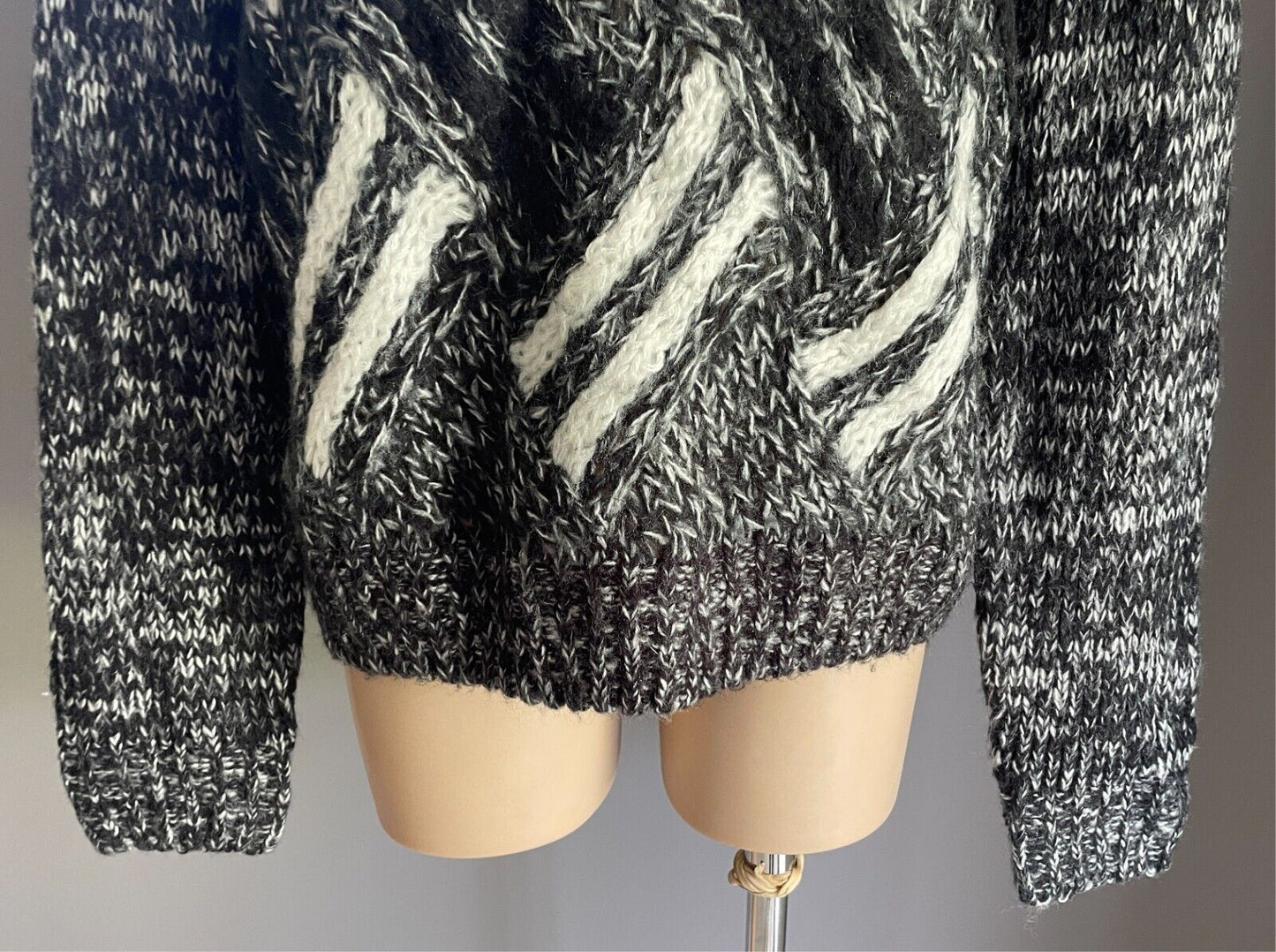 EVIL TWIN Jumper Chunky Knit Monochrome Knit  Sweater Size L Long Sleeves