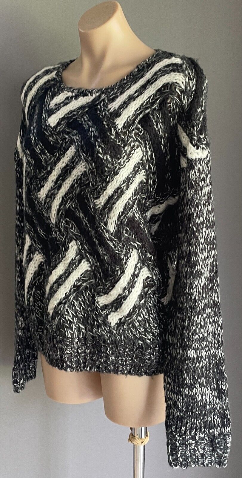 EVIL TWIN Jumper Chunky Knit Monochrome Knit  Sweater Size L Long Sleeves