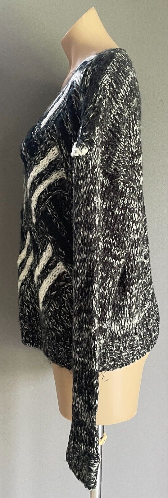 EVIL TWIN Jumper Chunky Knit Monochrome Knit  Sweater Size L Long Sleeves