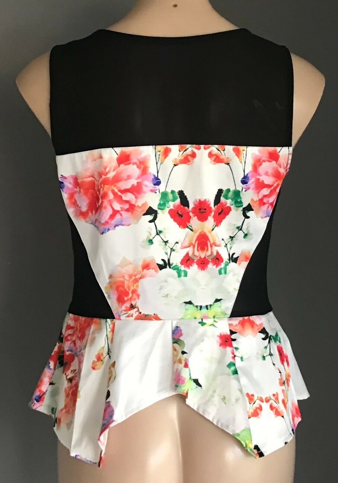 VALLEYGIRL Top Black Mesh Net & Floral Print Sleeveless Peplum Waist  Size 12