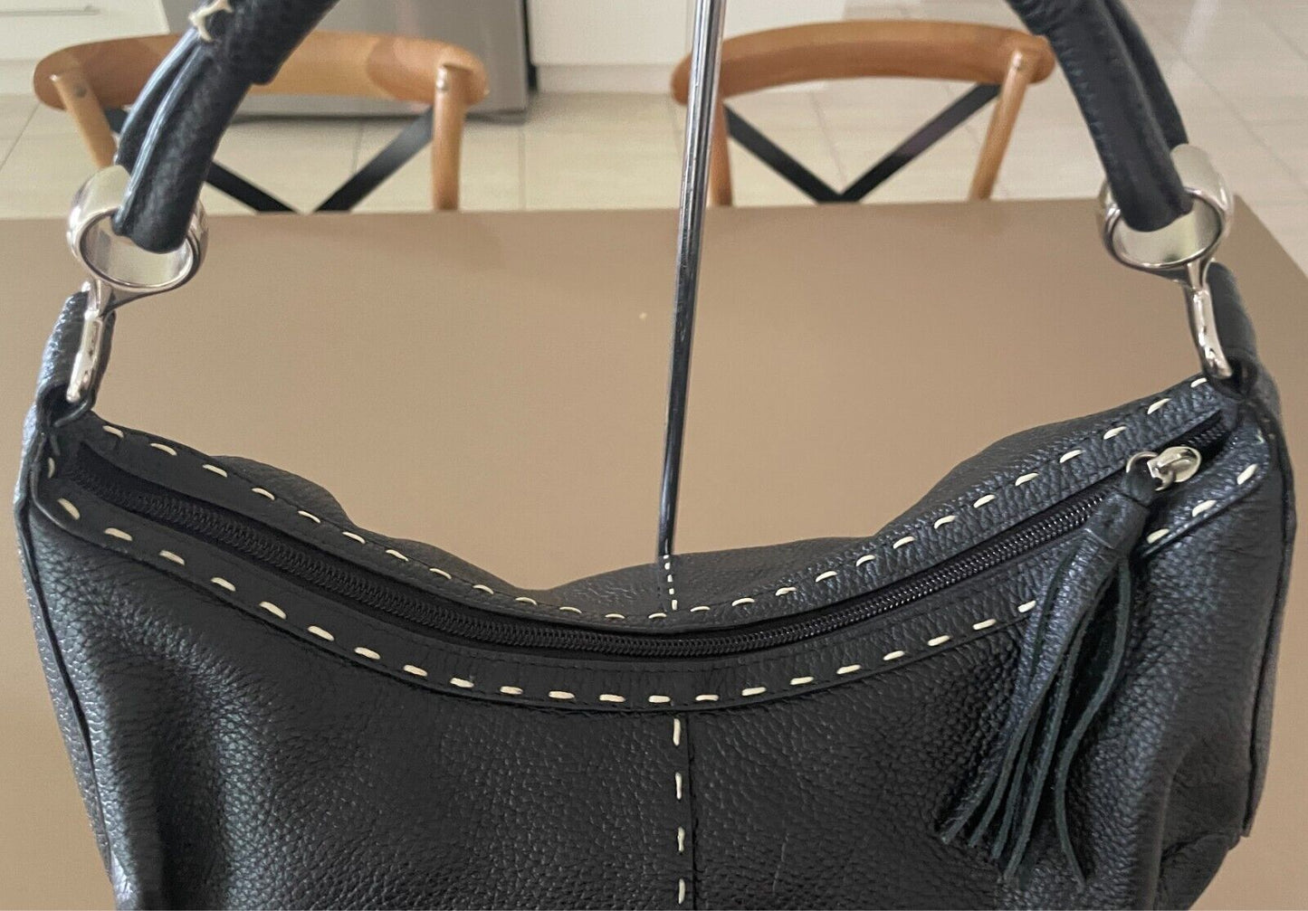 LE SAUNDA Leather Hand Bag Black Pebble Baguette Style Large White Stitch Trim